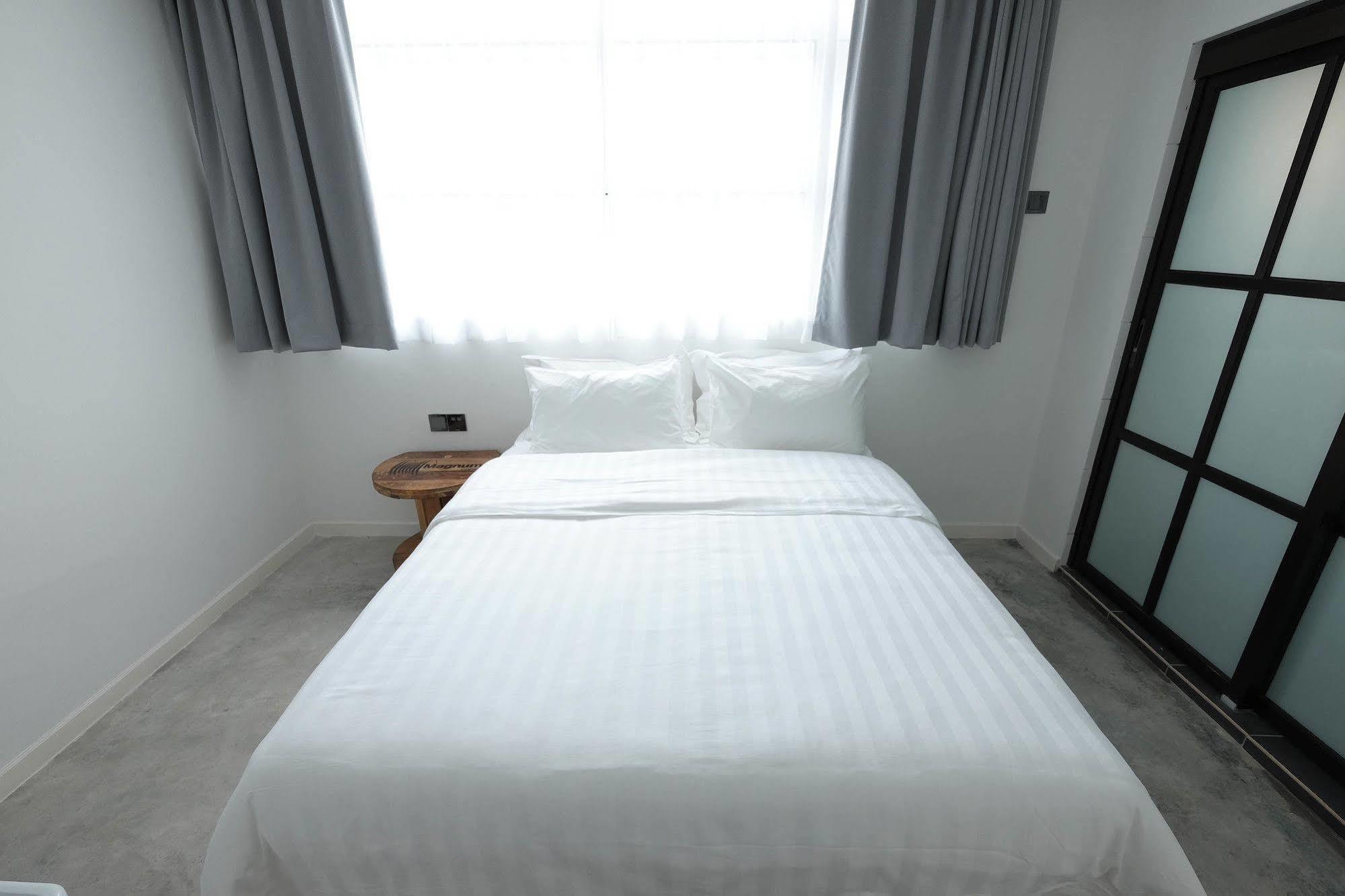 White Loft Hotel Malacca Buitenkant foto