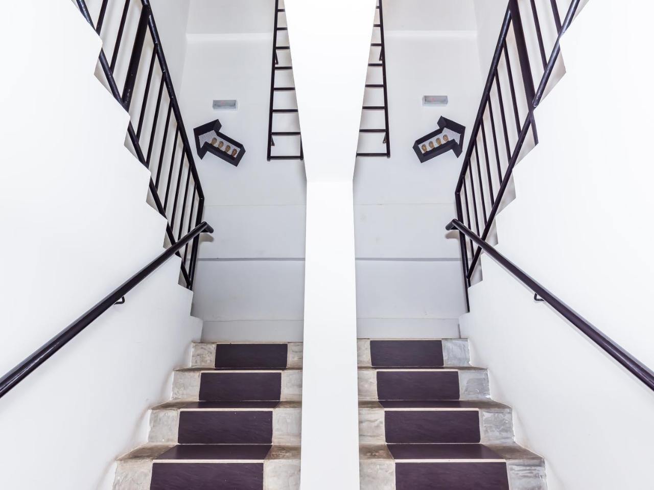 White Loft Hotel Malacca Buitenkant foto