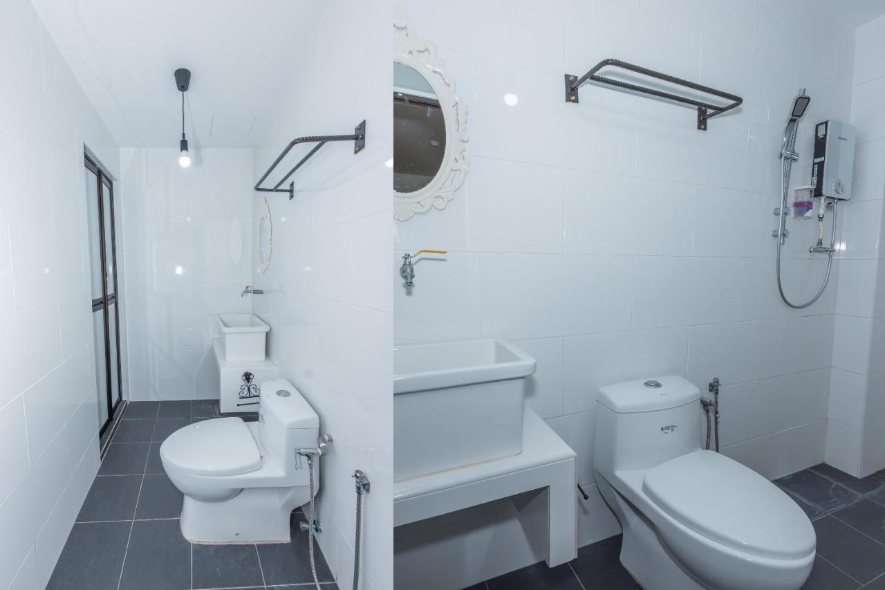White Loft Hotel Malacca Buitenkant foto